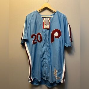 Brand New with Tag Mitchell & Ness
Philadelphia Phillies1980
Mike Schmidt Jersey